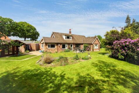 Grange Walk, Wroxham