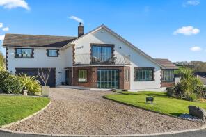 23, Mead Drive, Kingsbridge TQ7 3TA