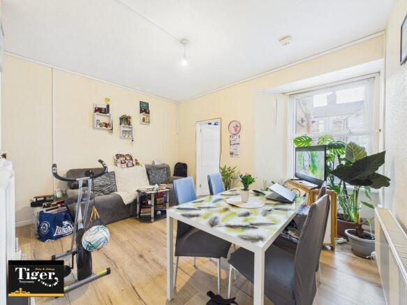 CAM03440G0-PR0468...