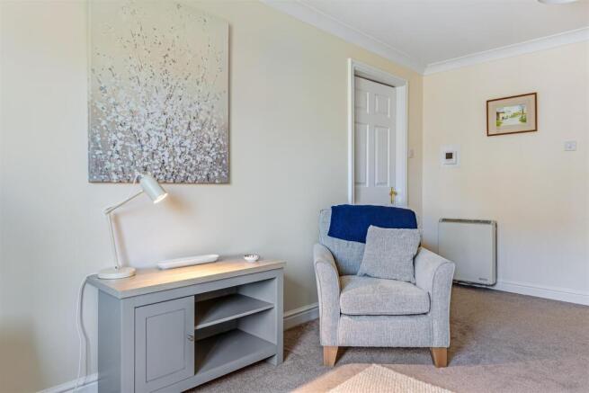 1 bed Apartment for sale Image 5