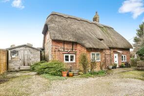 Kingscote Cottage, High Street, Upper Lambourn, Hungerford RG17 8QT