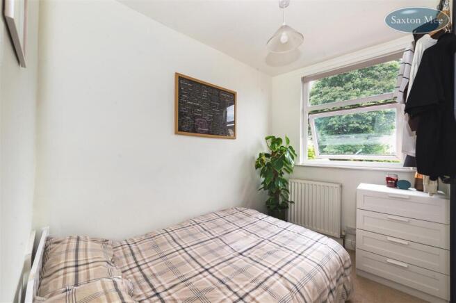 150 lydgate lane - bedroom 2 738.jpg