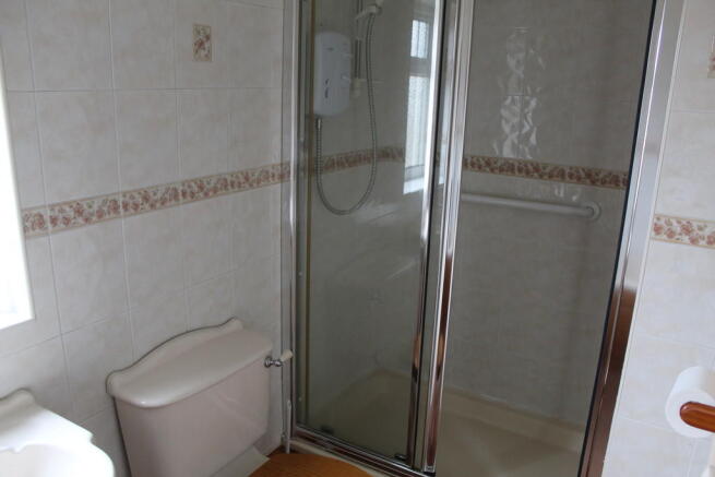 SHOWER/WC