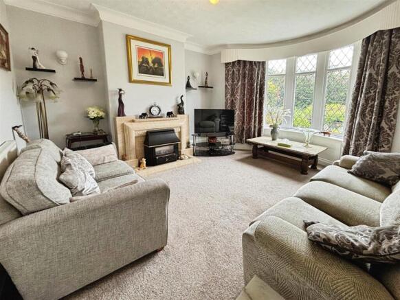 2 bed Semi-Detached for sale Image 5