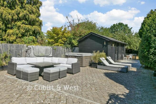 Patio / Decking