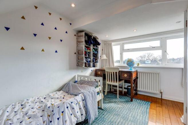 Bedroom 4 (2)