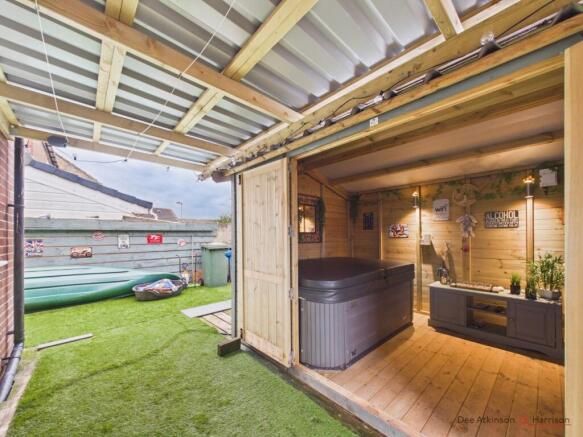 Garden & Cabin