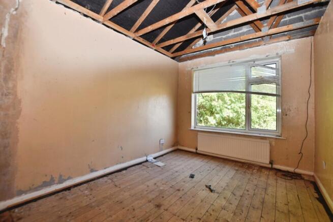 2 bed Detached Bungalow for sale Image 7