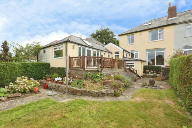 4 bed Semi-Detached for sale Image 6