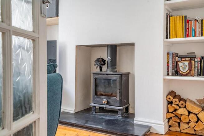 2 bed Terraced for sale Image 8