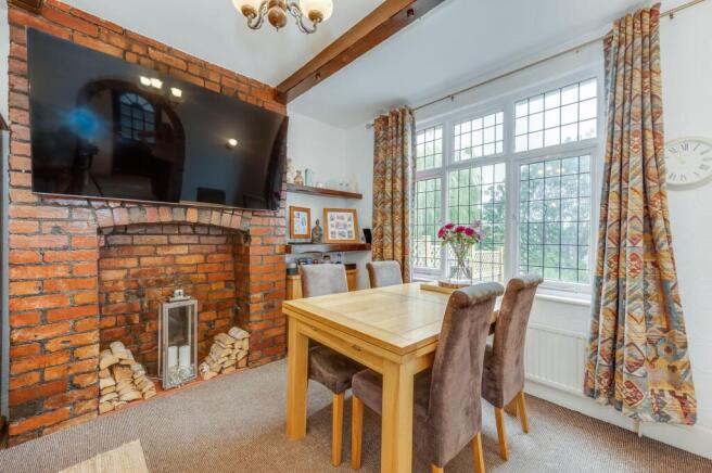 KITCHEN, DINER AND LIVING ROOM