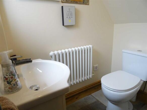 Guest cloakroom