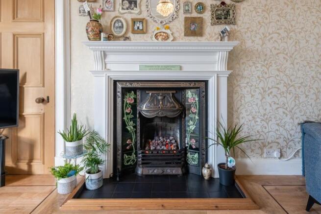 LOUNGE DETAIL