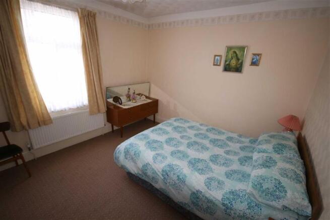 Bedroom 1: