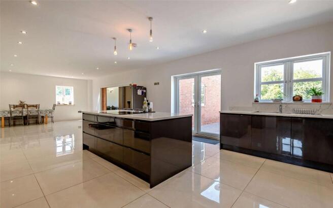 Kitchen/Dining Room