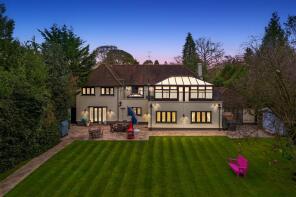 35, Forest Drive, Keston BR2 6EE