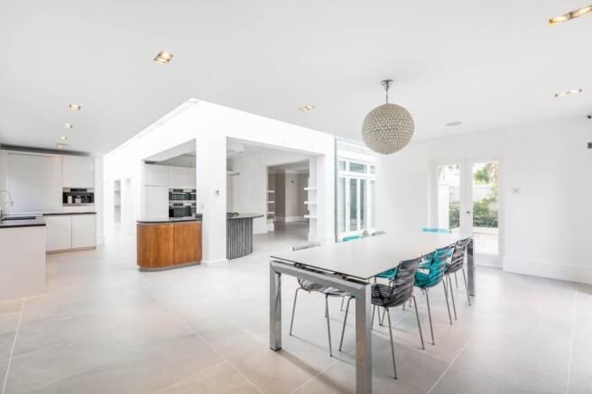 Kitchen/Dining Room