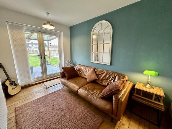 3 bed Detached Bungalow for sale Image 10