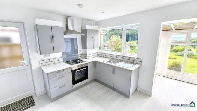 Open plan Kitchen / Living