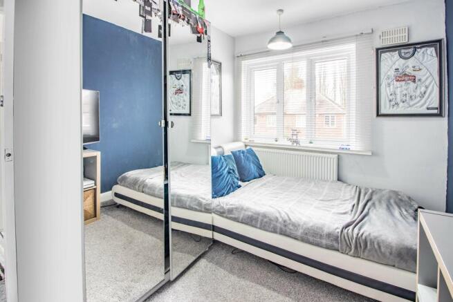 Bedroom 2 (Double)