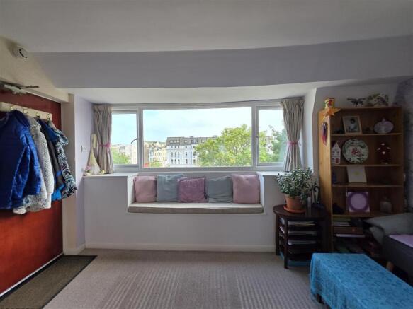 1 bed Flat for sale Image 10