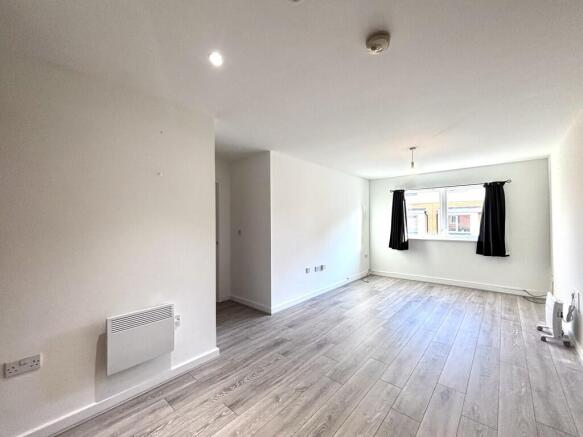 Living/Dining are...