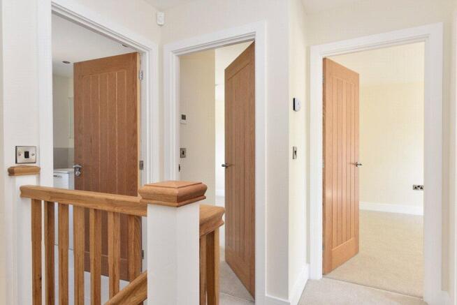 3 bed Semi-Detached for sale Image 12