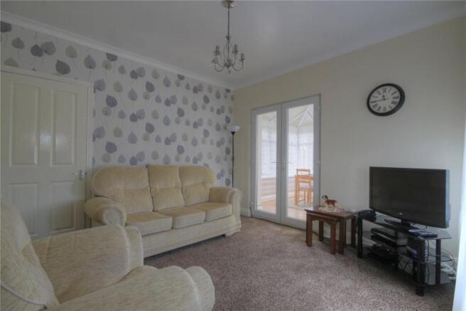 Living Room Pic 2