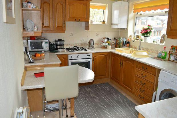 BREAKFAST/KITCHEN