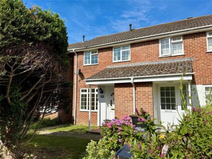 Samber Close, Lymington, Hampshire, SO41