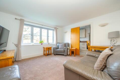 Addlestone, Surrey, KT15