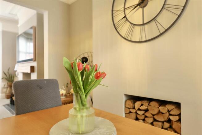 3 bed Terraced for sale Image 9