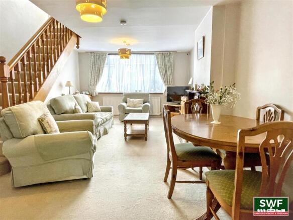 Living room1.jpg