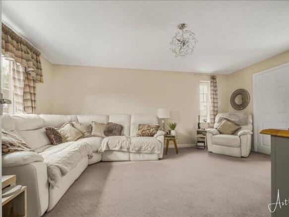 Edith Mills Close, Neath, SA11 photo 4