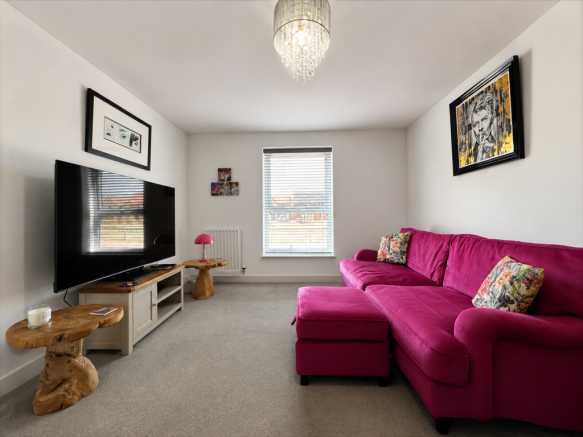 4 bed Detached for sale Image 5