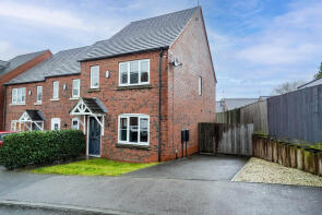 18, Lakeshore Crescent, Coalville LE67 5BZ