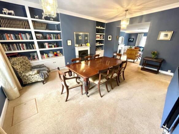 Dining Room.jpg
