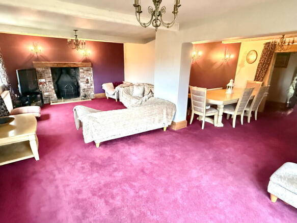 3 bed Detached Bungalow for sale Image 11