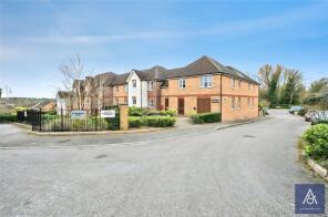 8, St Rumbolds Court, Buckingham Road, Brackley NN13 7BF