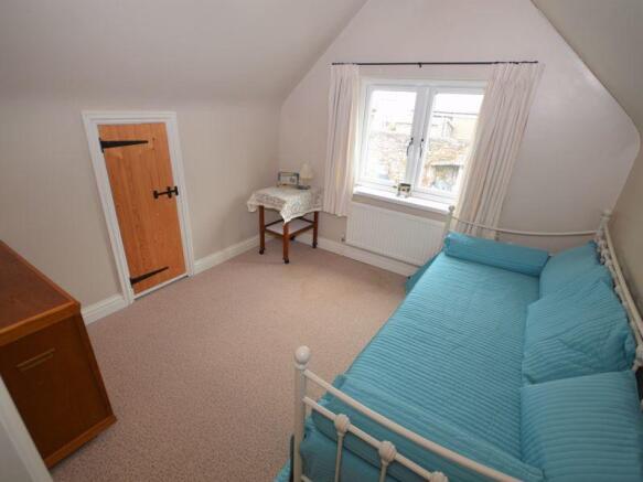 Loft Room abov...