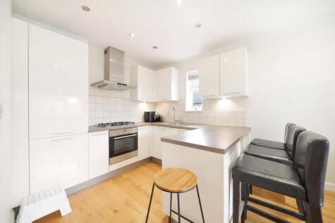 Manor View, Finchley Central, N3
