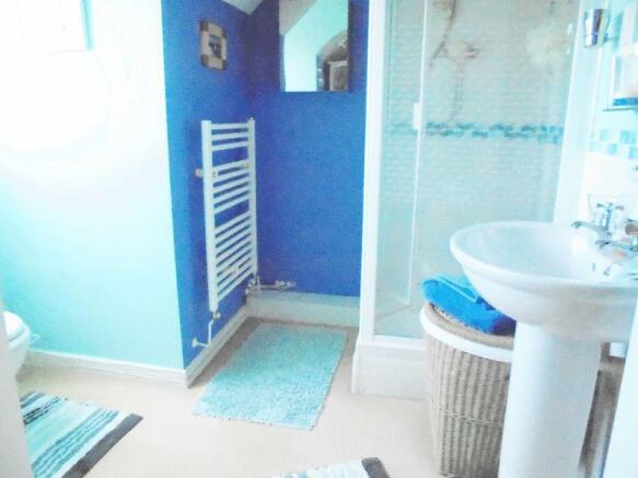 En-Suite to th...