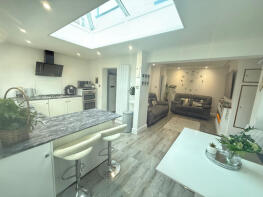 357, Ings Road, Hull HU7 4UY