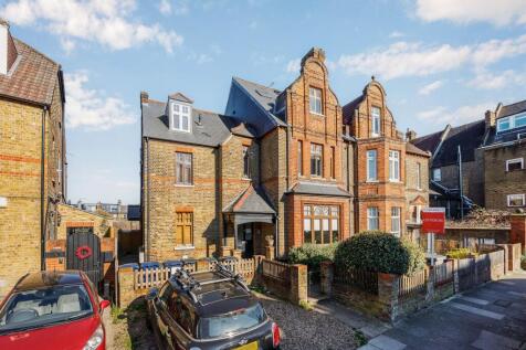 Newburgh Road, Acton