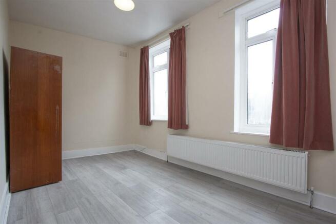61 Kenlor Road SW17 bedroom 3.jpg