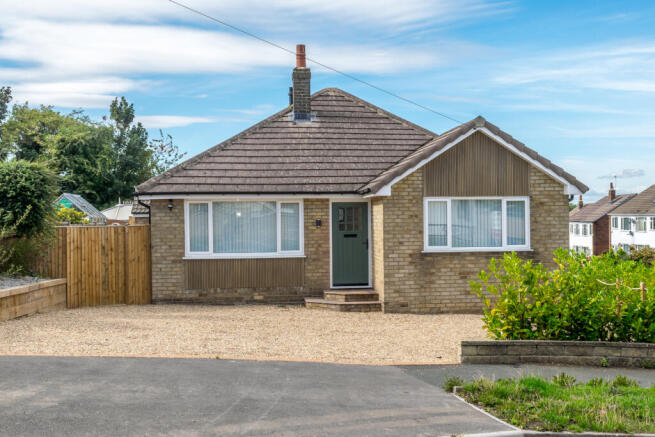 2 TEMPLE GATE AVENUE HALTON LEEDS LS15 0HD
