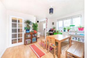 8, 2 Heywood House, Myers Lane, London SE14 5RU