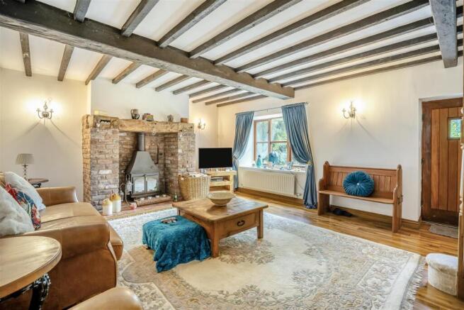 SITTING ROOM