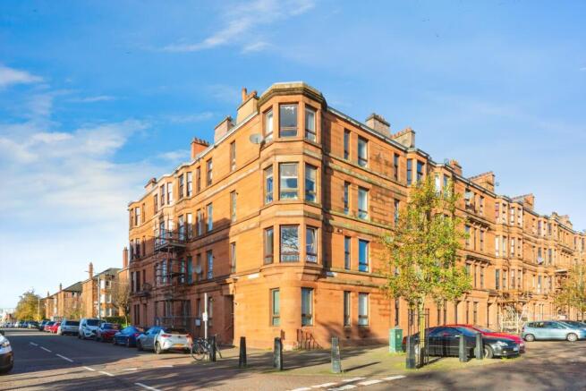 1-bed flat on Cuthbertson Street, Glasgow, G42, £80,000