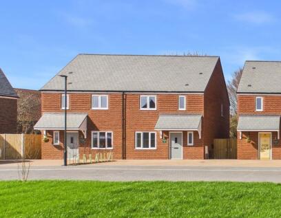 Luker Place, Romney Broadwalk, PO22